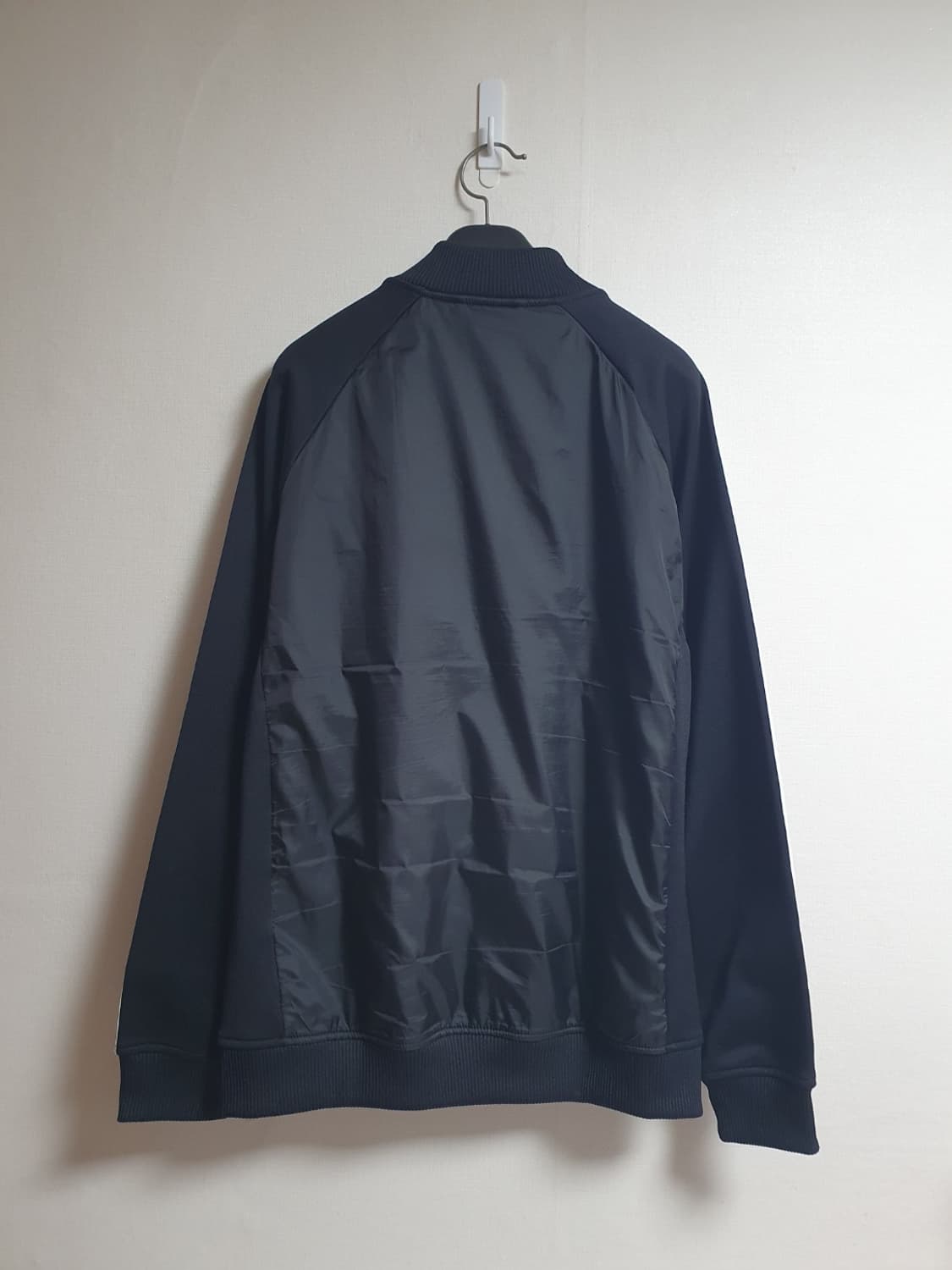 아디다스 오리지널스 우븐 배색 삼선 트랙탑 져지 블랙 105 상품이미지4