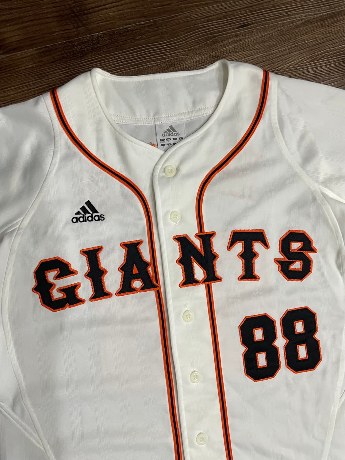 아디다스 요미우리 자이언츠 88 하라 홈 유니폼 상품이미지2