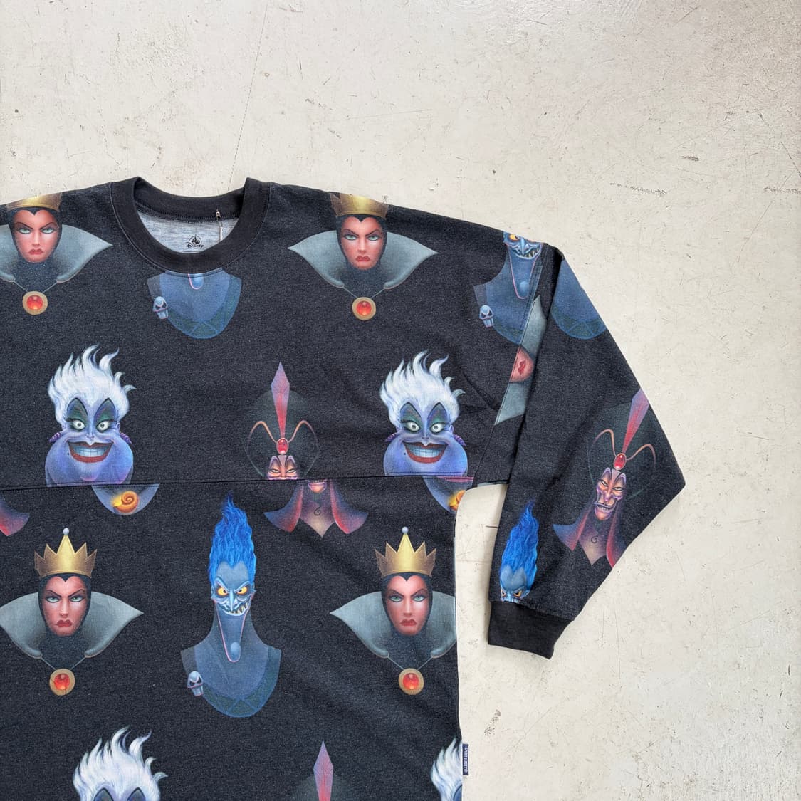 디즈니 빌런즈 스피릿 빈티지 롱슬리브 M 상품이미지2