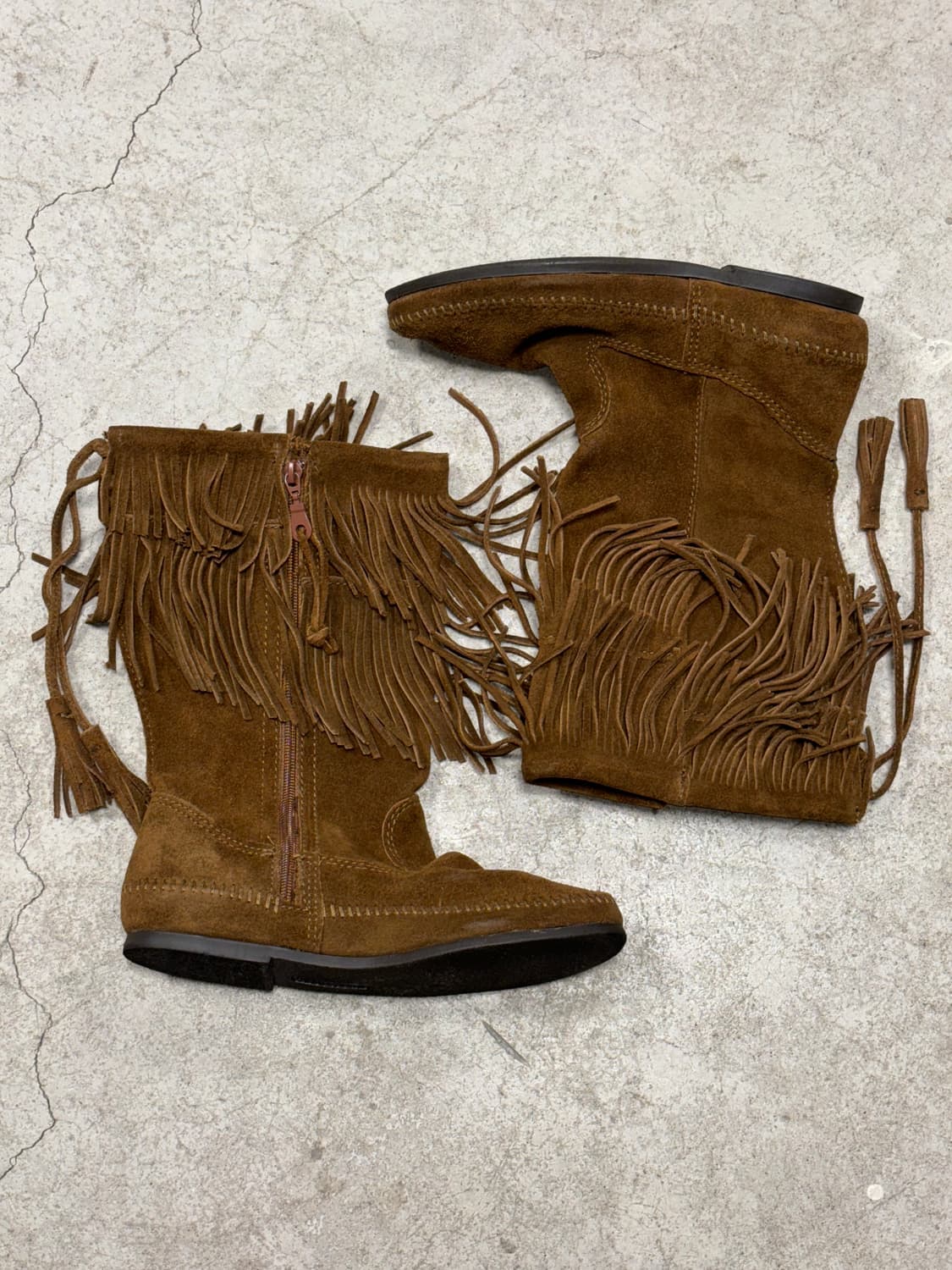 미네통카 프린지 스웨이드 부츠 상품이미지7