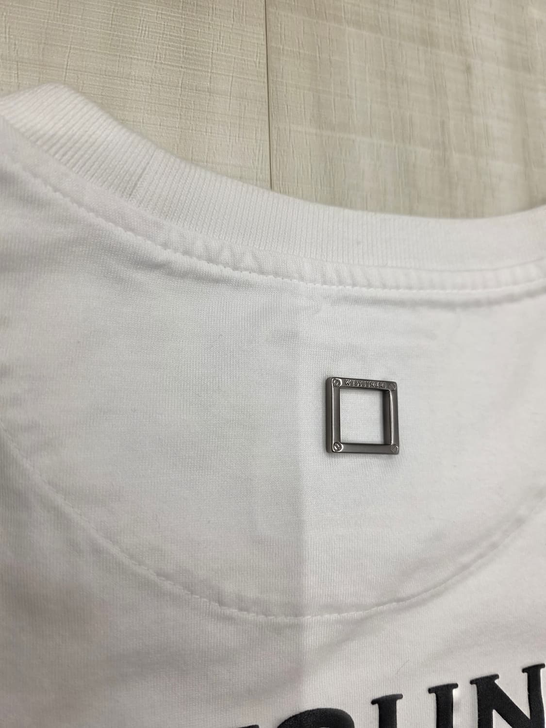 [새상품급,48]우영미 백로고 반팔 화이트 상품이미지2