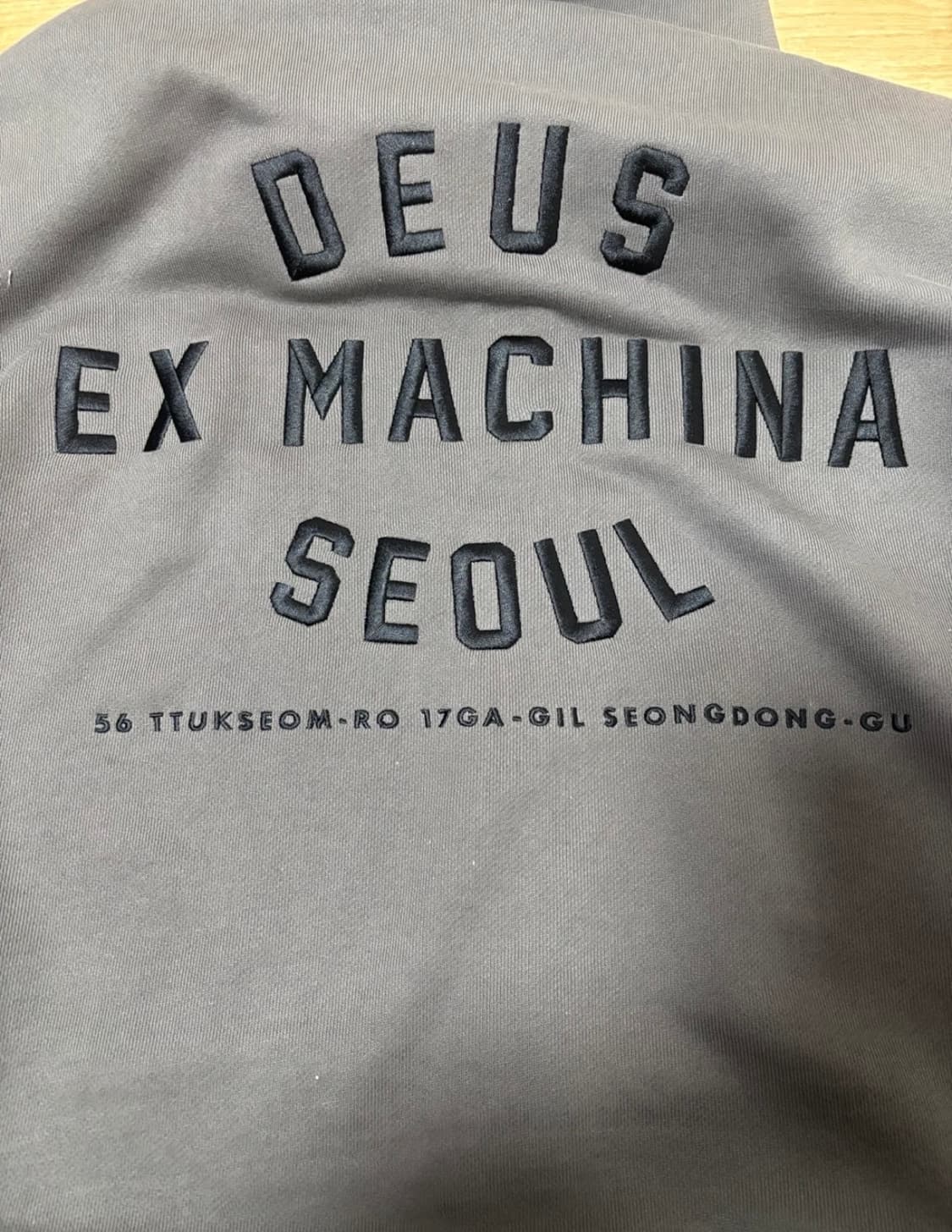 민트급) 데우스 엑스 마키나 서울 후드집업 차콜 상품이미지1