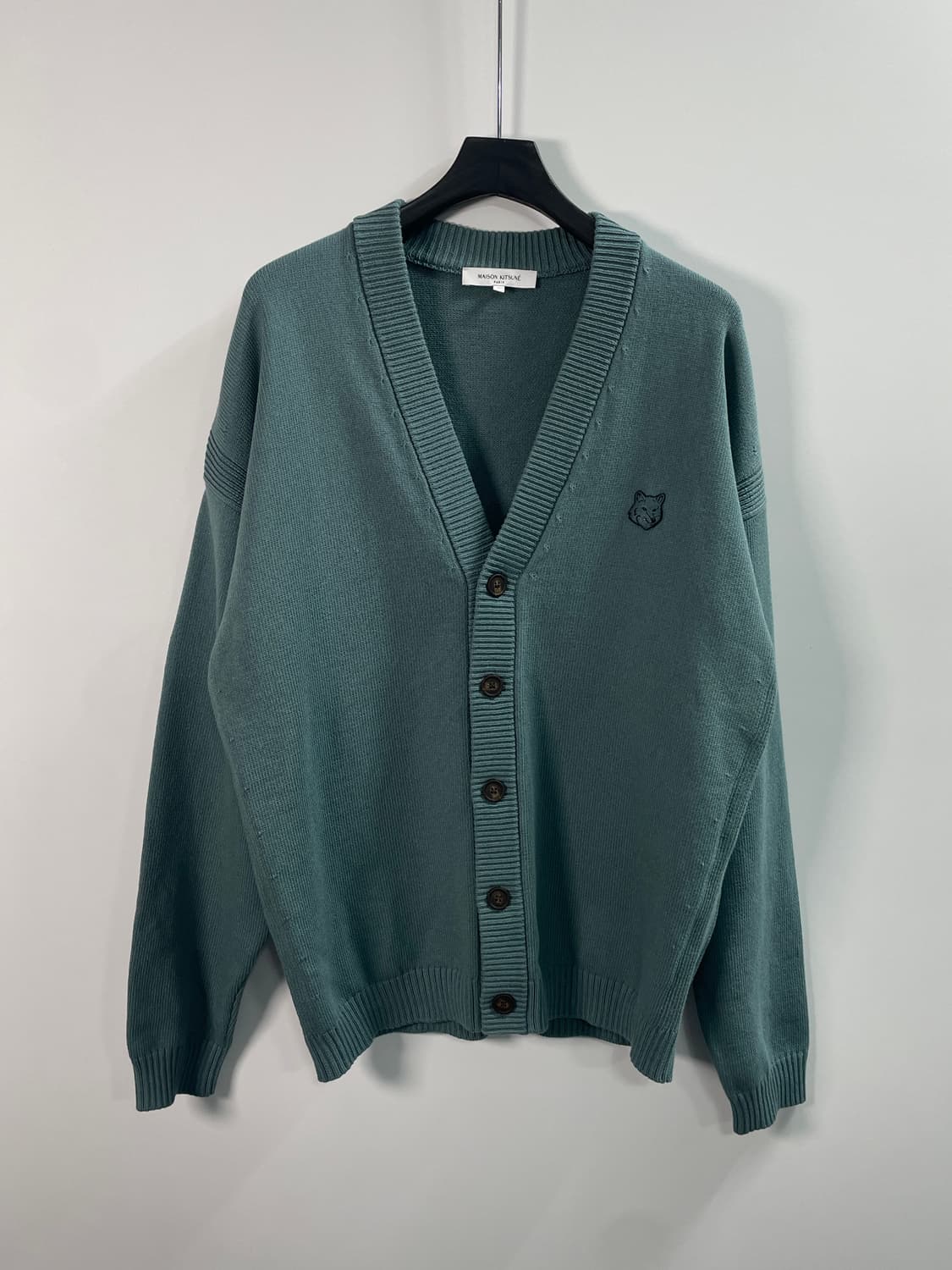 메종키츠네 볼드 폭스 헤드 가디건 (on.540) 상품이미지1