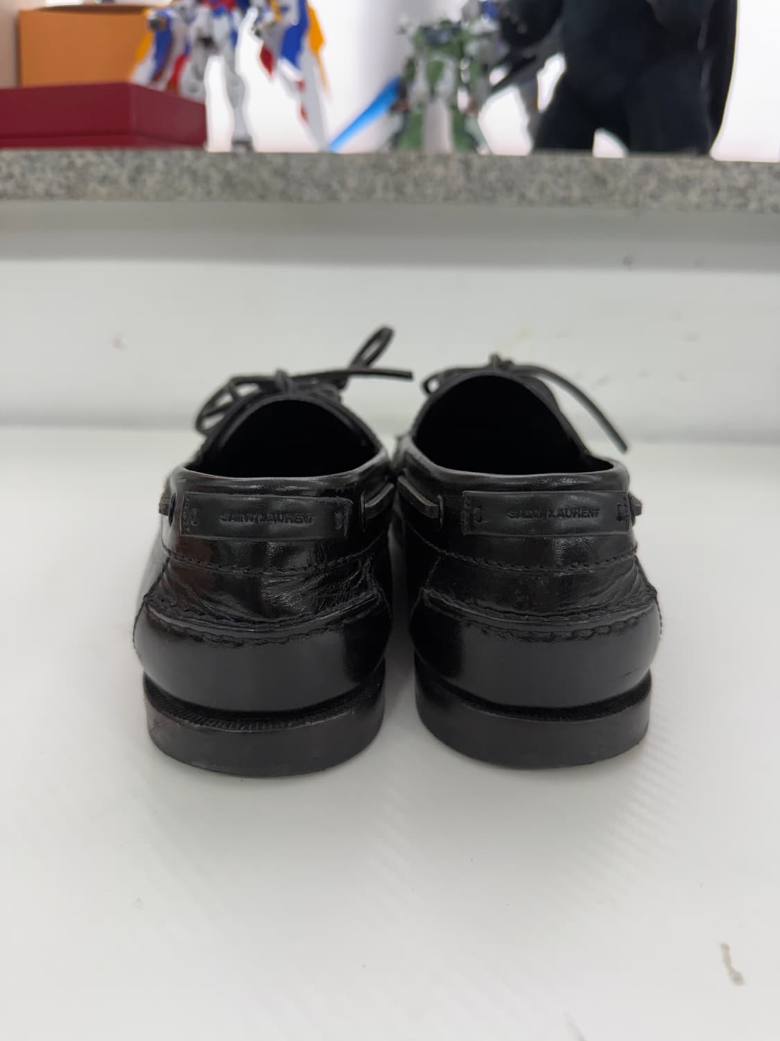 정품) 생로랑 남성 블랙 가죽 보트 슈즈 로퍼 42(265) 상품이미지5