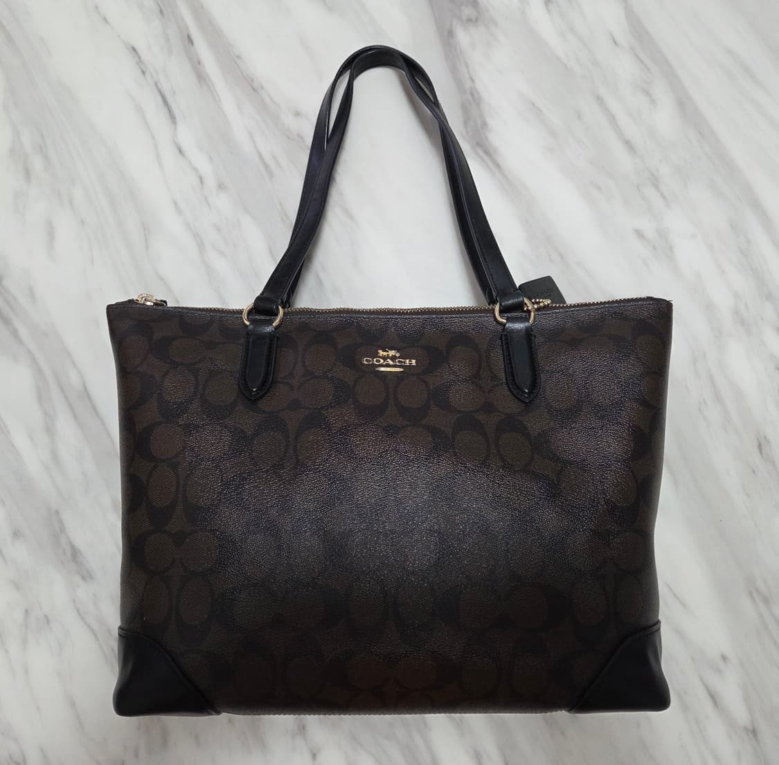 코치 시그니쳐 짚 탑 토트백 상품이미지1