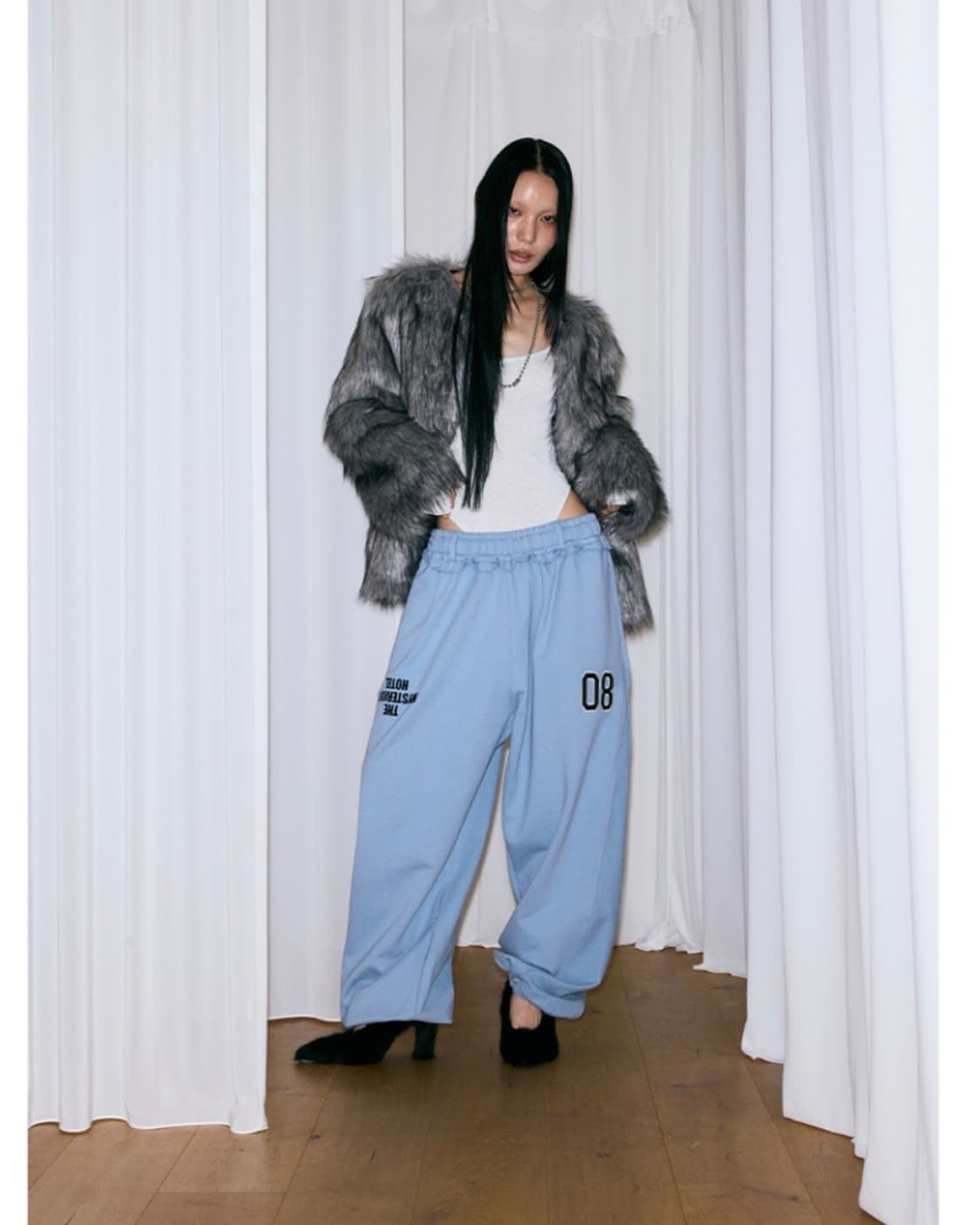 미스테리어스호텔 컷오프 스웻팬츠 블루 새상품 상품이미지4