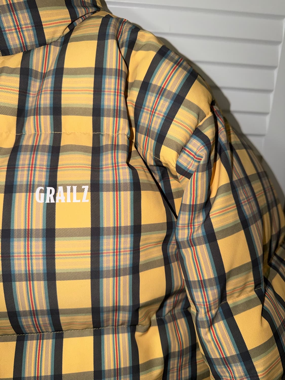 그레일즈 매시브 덕다운 패딩 상품이미지2