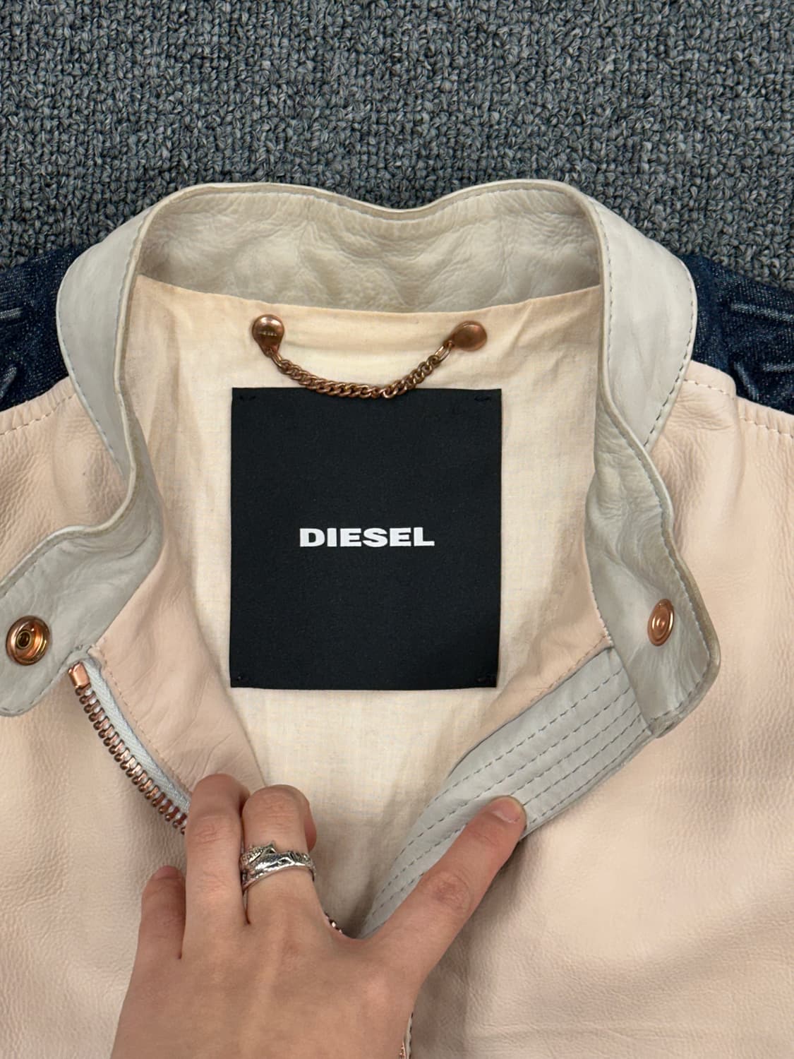 OS)디젤 빈티지 여성 아이보리 싱글라이더 자켓 상품이미지5