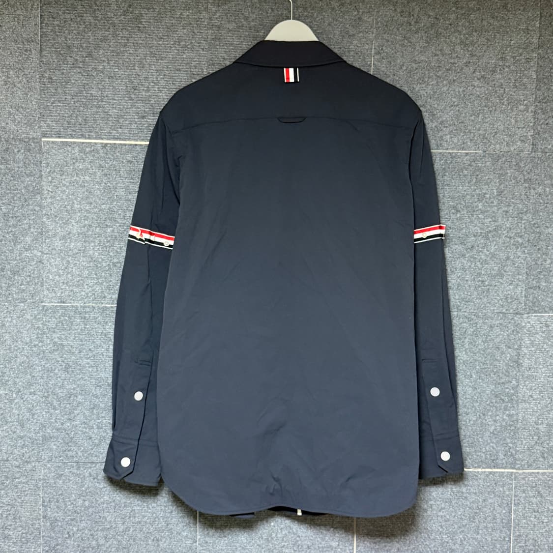 톰브라운 셔츠자켓 상품이미지2