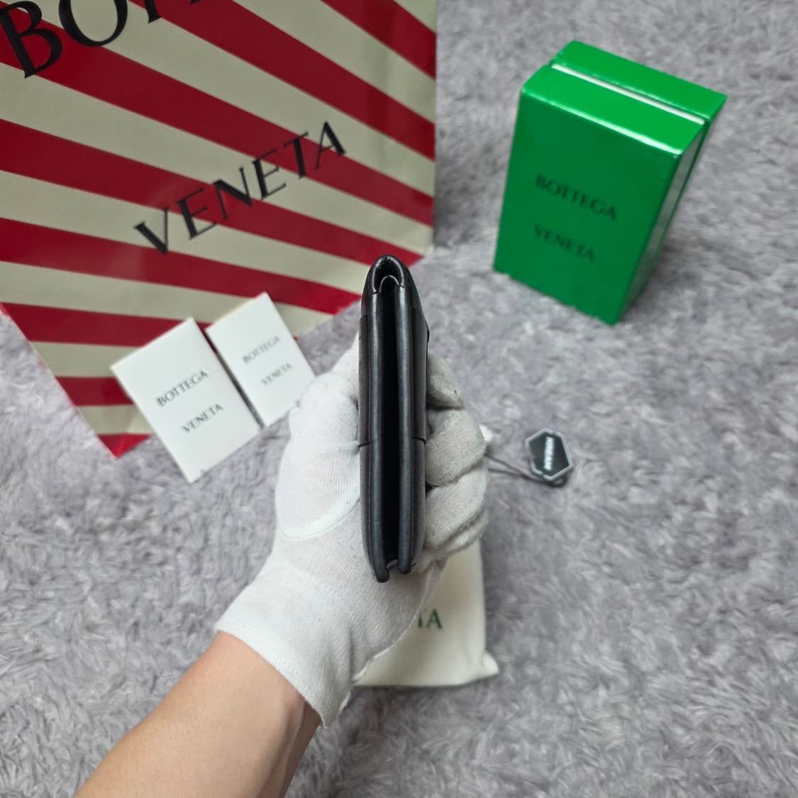 {클로젯}[Os][24ss신형]보테가베네타 맥시 인트레치아토 반지갑 상품이미지9