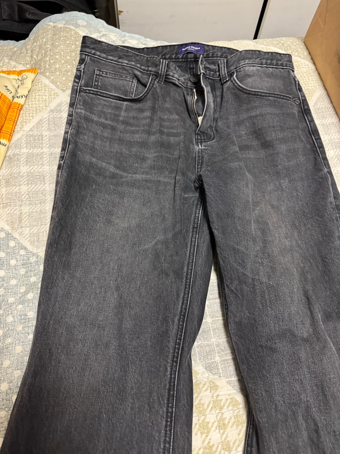 [34] 무신사 스탠다드 calik 스트레이트 데님 팬츠 (워시드 블랙) 상품이미지7