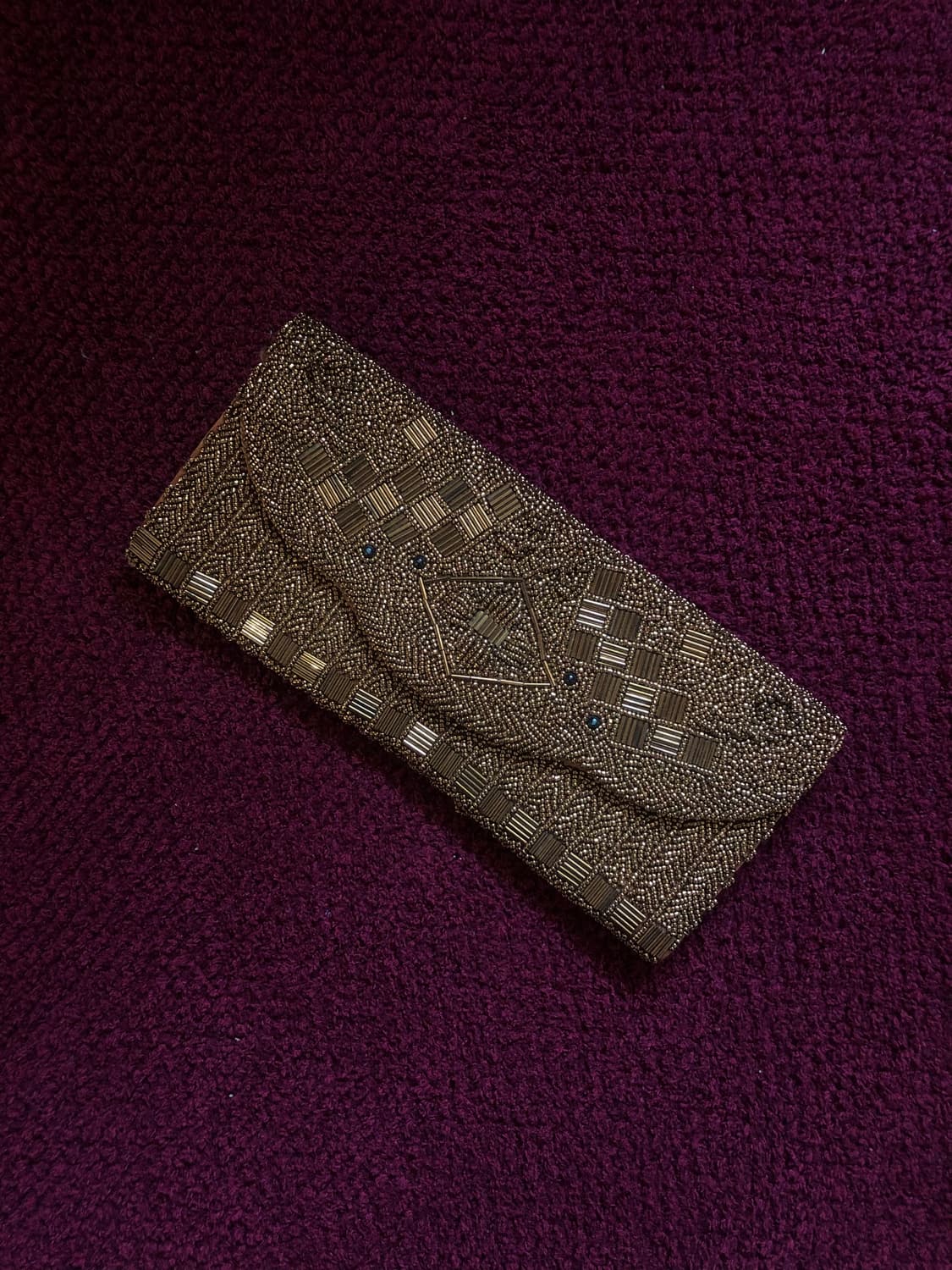 Beaded Mesh Clutch Wallet  상품이미지1