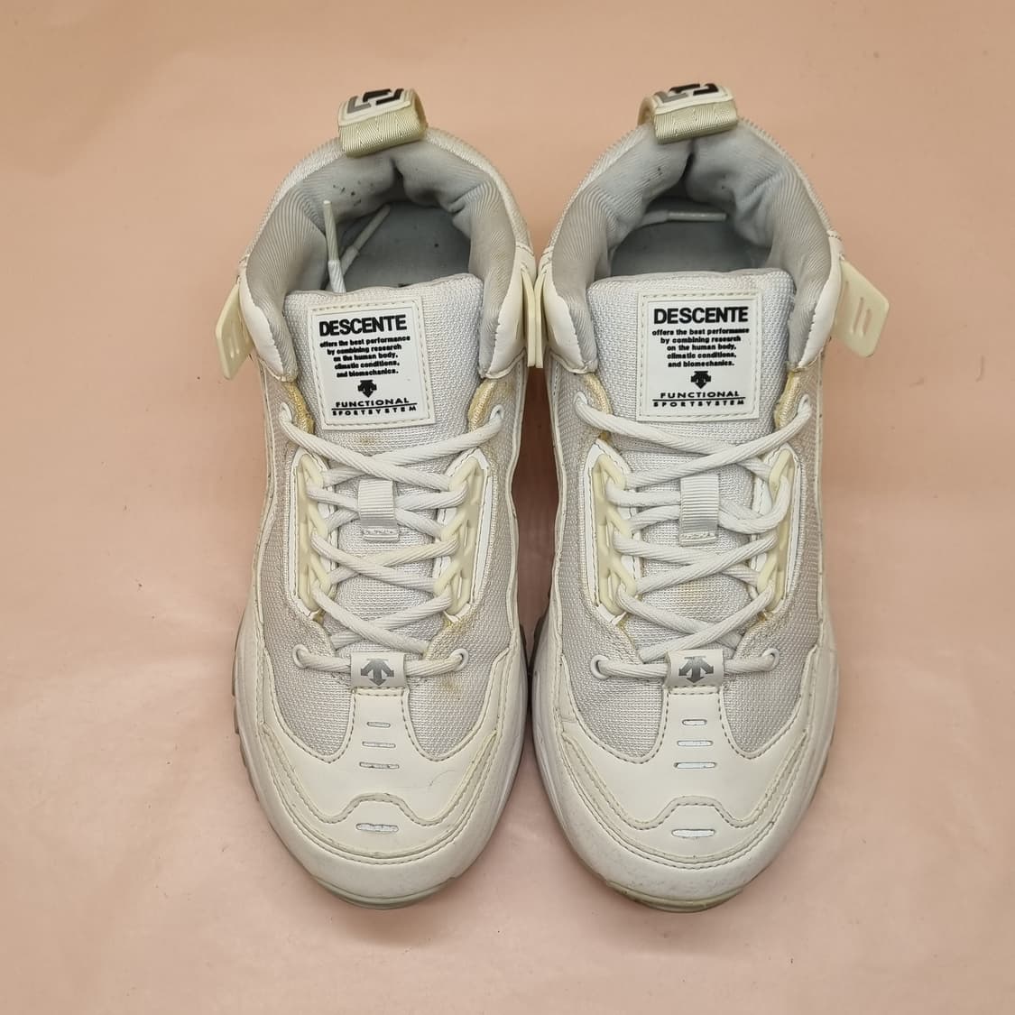 데상트 터보엑스 운동화 240 상품이미지2