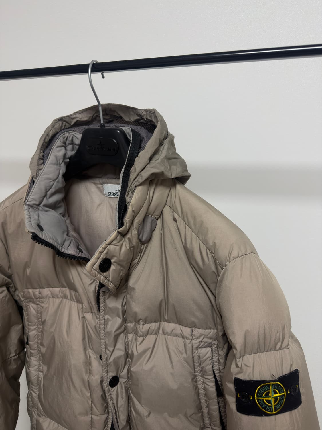 [백화점판, XL] 스톤아일랜드 크링클랩스 패딩 샌드 상품이미지2