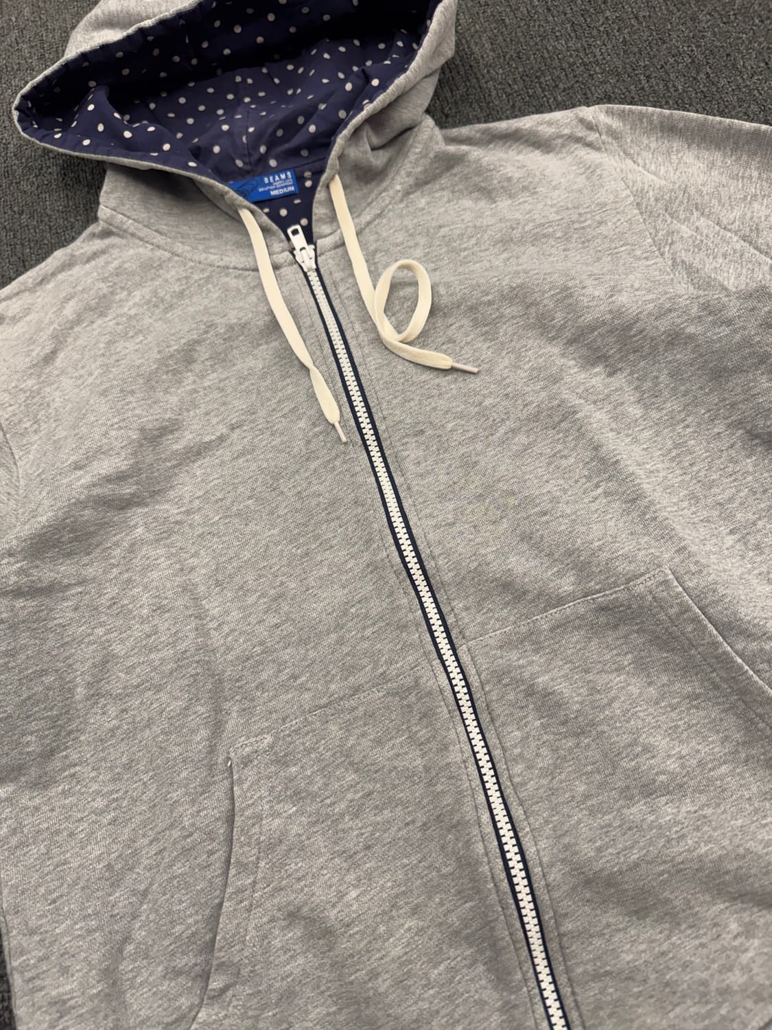 M)Beams 후드 도트패턴 그레이 후드집업 상품이미지5