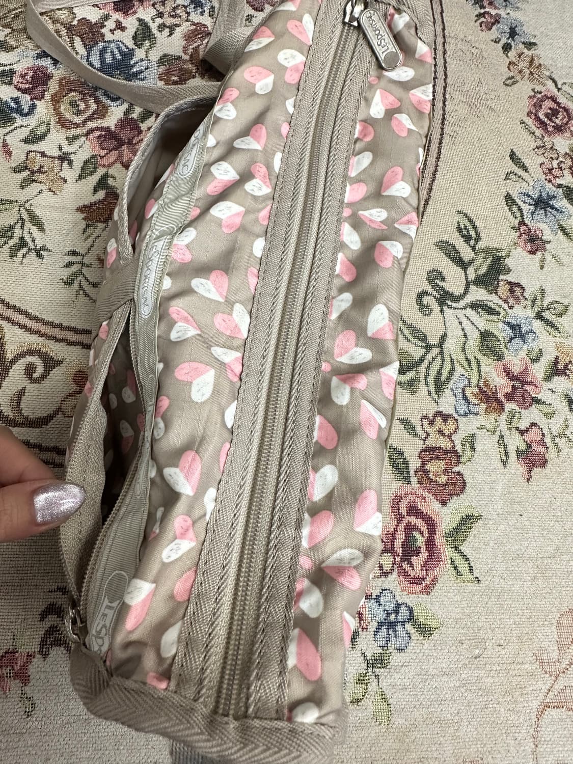 희귀매물 LeSportsac 레스포삭 하트 패턴 크로스 바디백 크로스백 상품이미지5