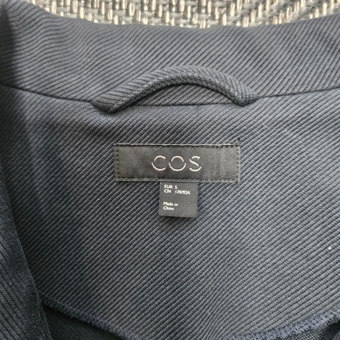 COS 코튼 트윌 포켓 트러커자켓 다크네이비 S size 상품이미지3