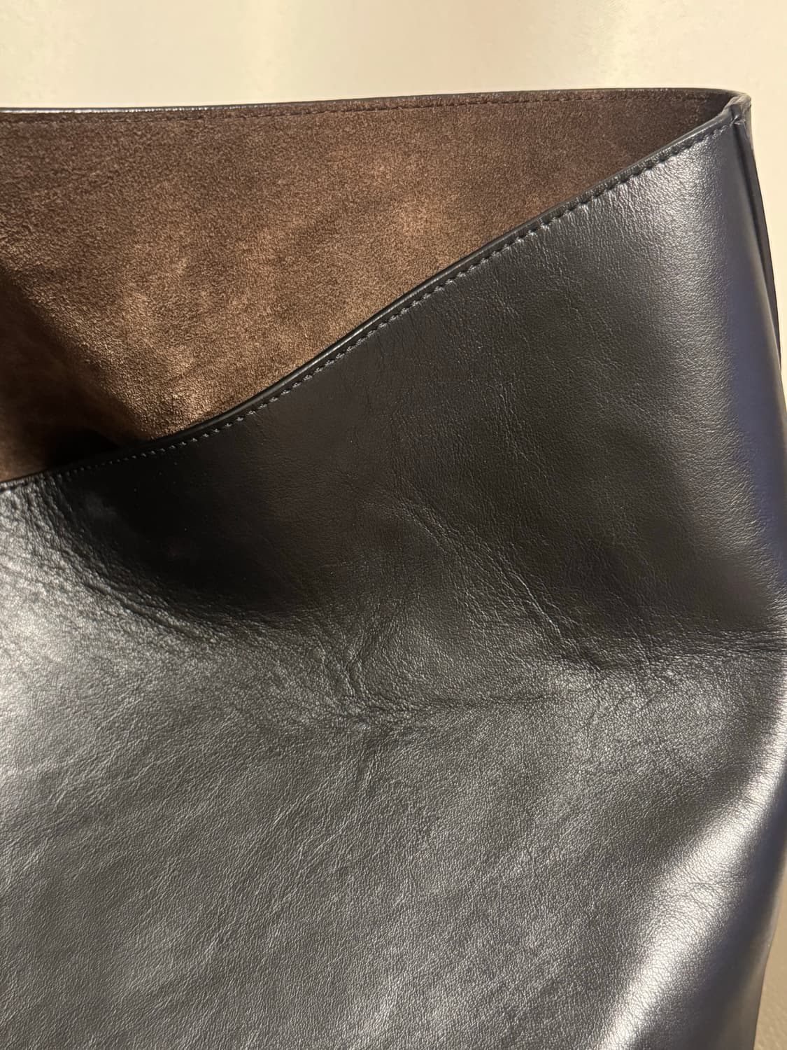 Cowhide tote bag 상품이미지4