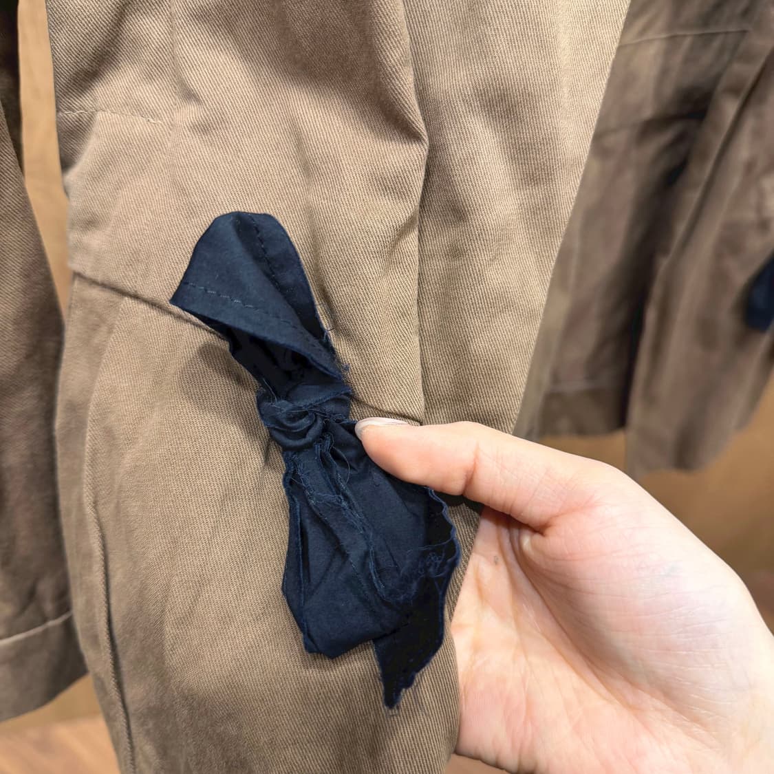 마르니 오픈 자켓 라운드 카라 사이드 리본 스트랩 디테일 브라운 상품이미지6