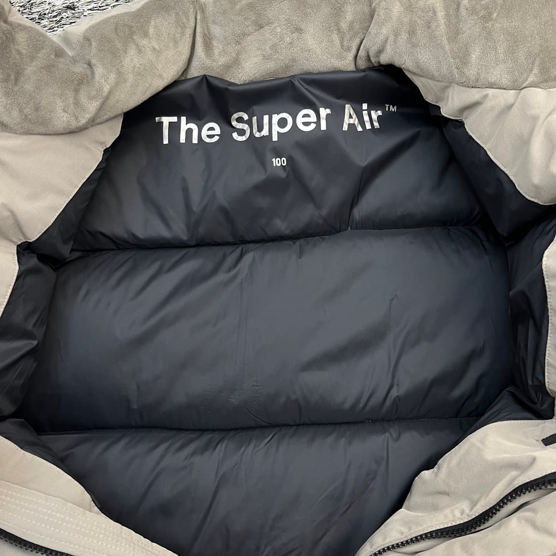 탑텐 슈퍼에어 남성 다운패딩 (100) 상품이미지4