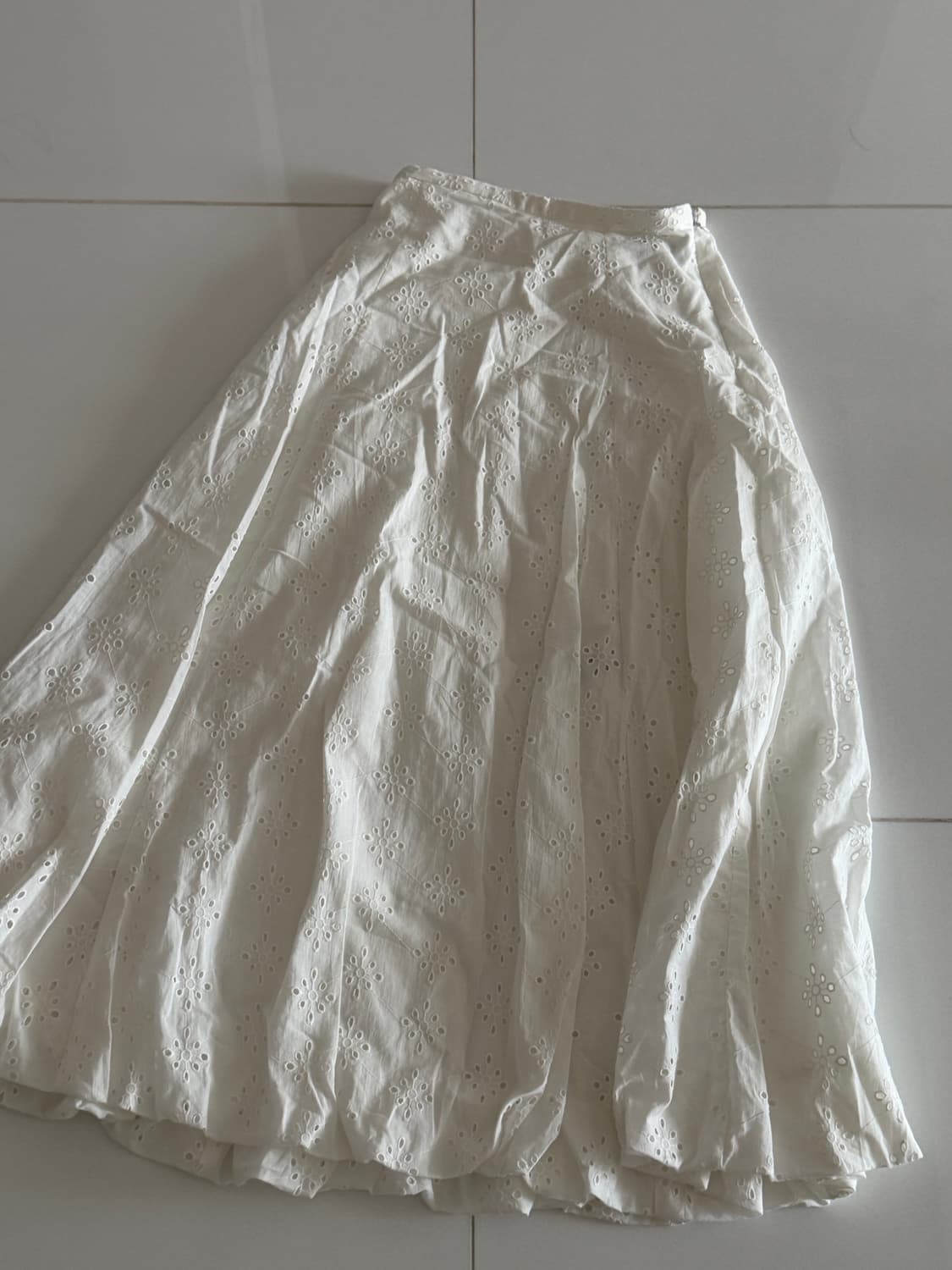 zara 자라 펀칭 화이트 스커트 상품이미지6