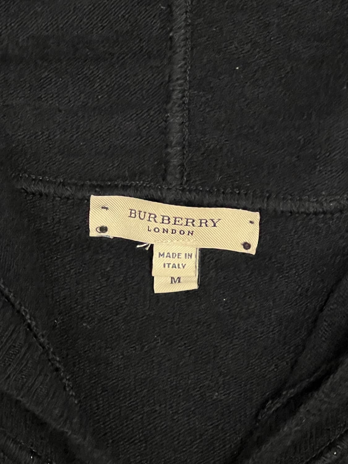 (정품)버버리 블랙 체크 니트집업M 상품이미지3