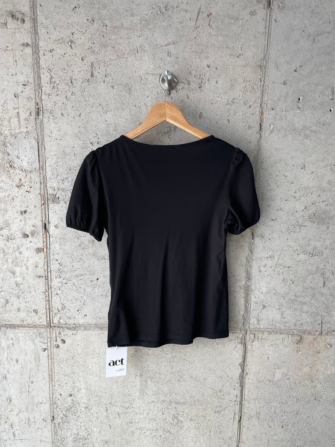 To be Chic 리본 탑 블랙 상품이미지9