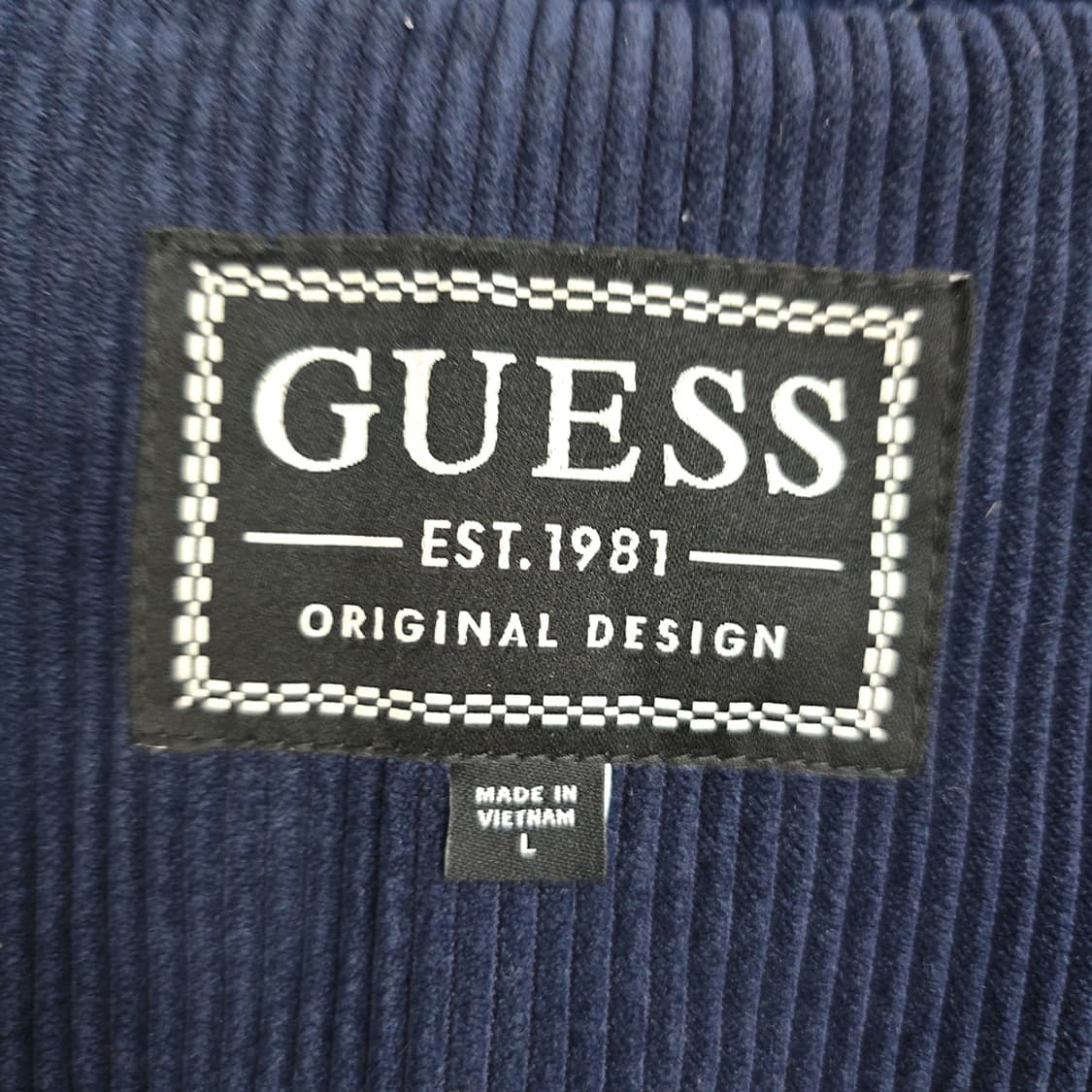 게스(GUESS) 코듀로이 덕다운 패딩 베스트 네이비 L 상품이미지7