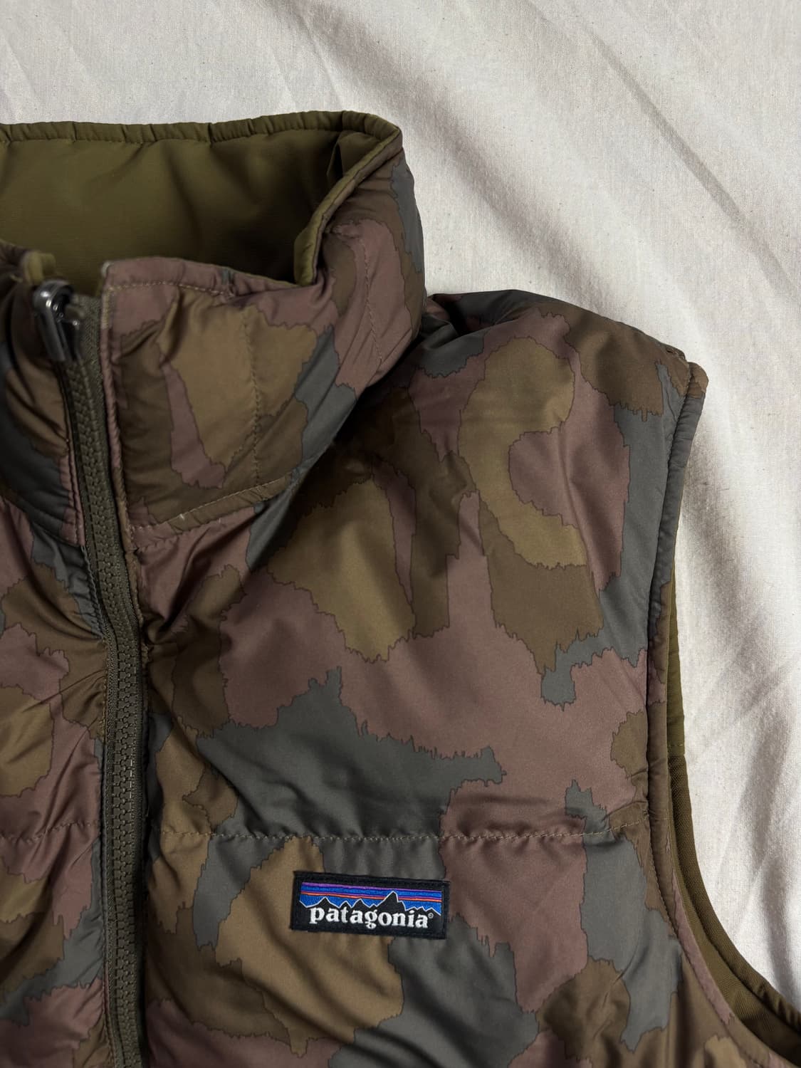 Patagonia 파타고니아 리버시블 비비 다운 베스트 M 상품이미지4