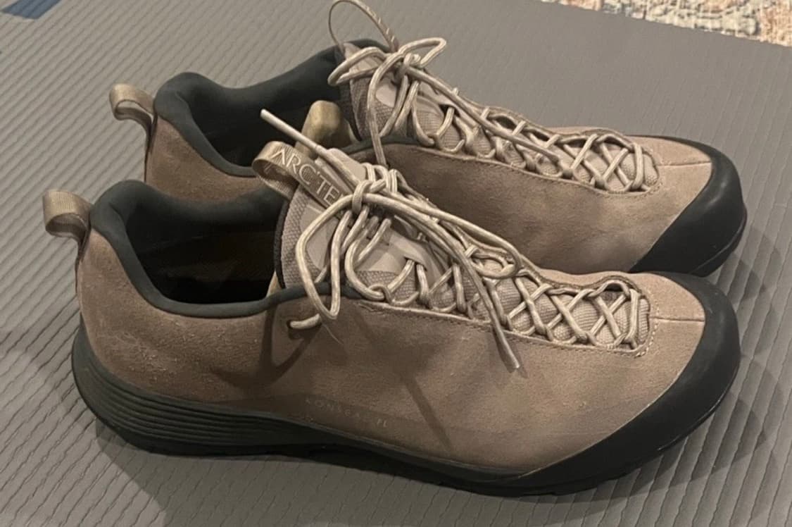 아크테릭스 컨실 fl 베이지블랙 사이즈255 상품이미지3