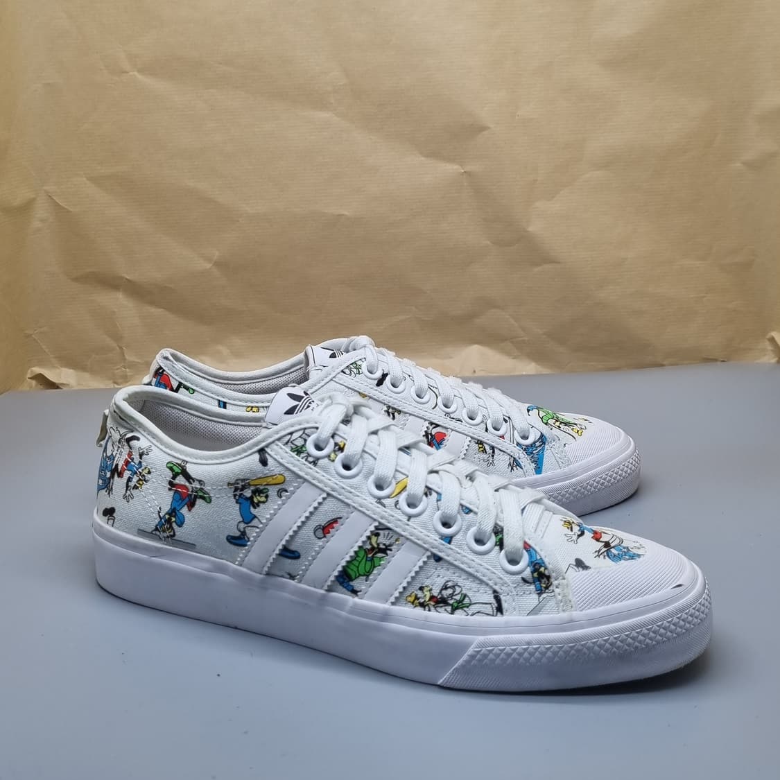 아디다스 니짜x디즈니구피 운동화260 상품이미지1