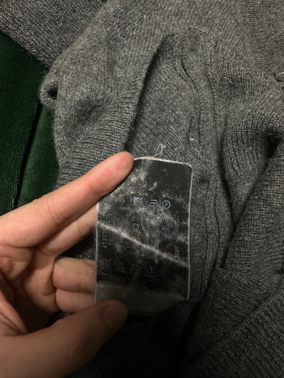 프라다 알파카 라운드넥 가디건 상품이미지7