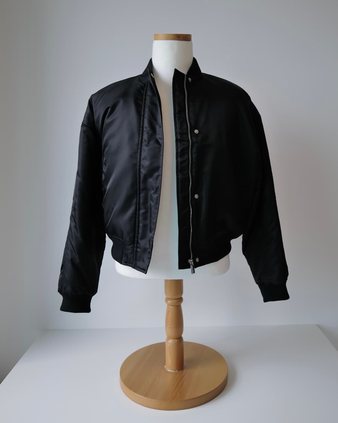 Calvin Klein ma-1 자켓 상품이미지1