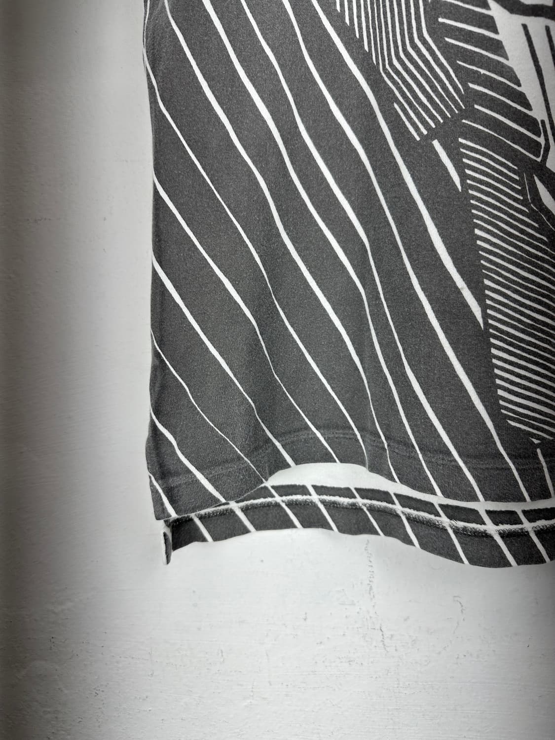 Vivienne Westwood MAN Stripe Skull Graph 상품이미지3