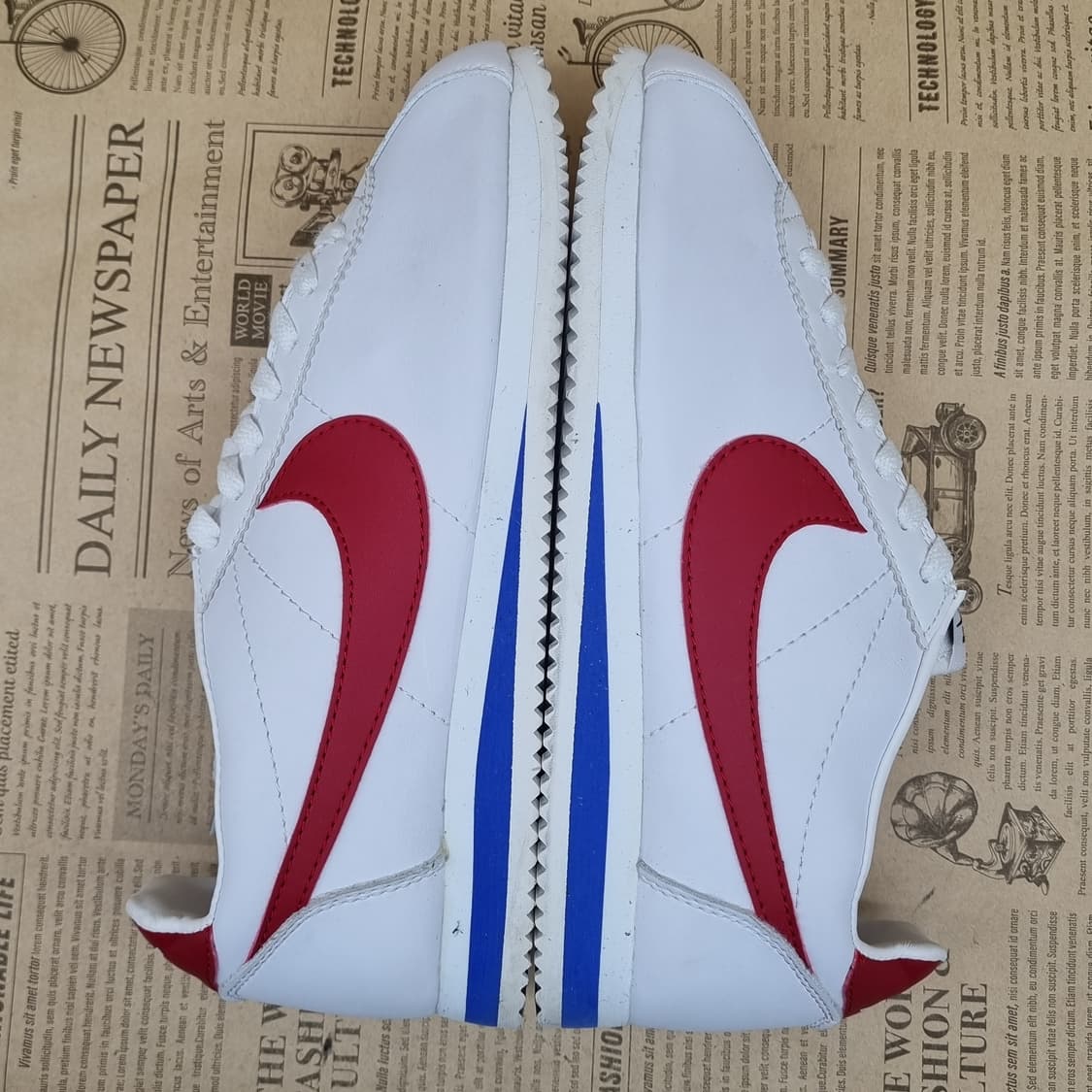 나이키 코르테즈 흰빨파 남성운동화275 상품이미지5