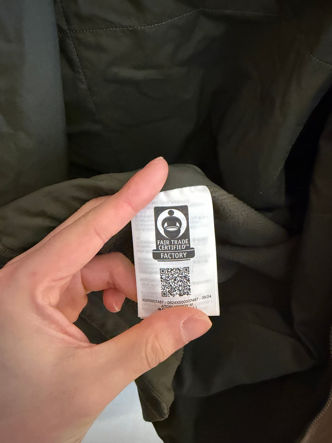 아크테릭스 아톰 후디 타츠 포리지 L 상품이미지4