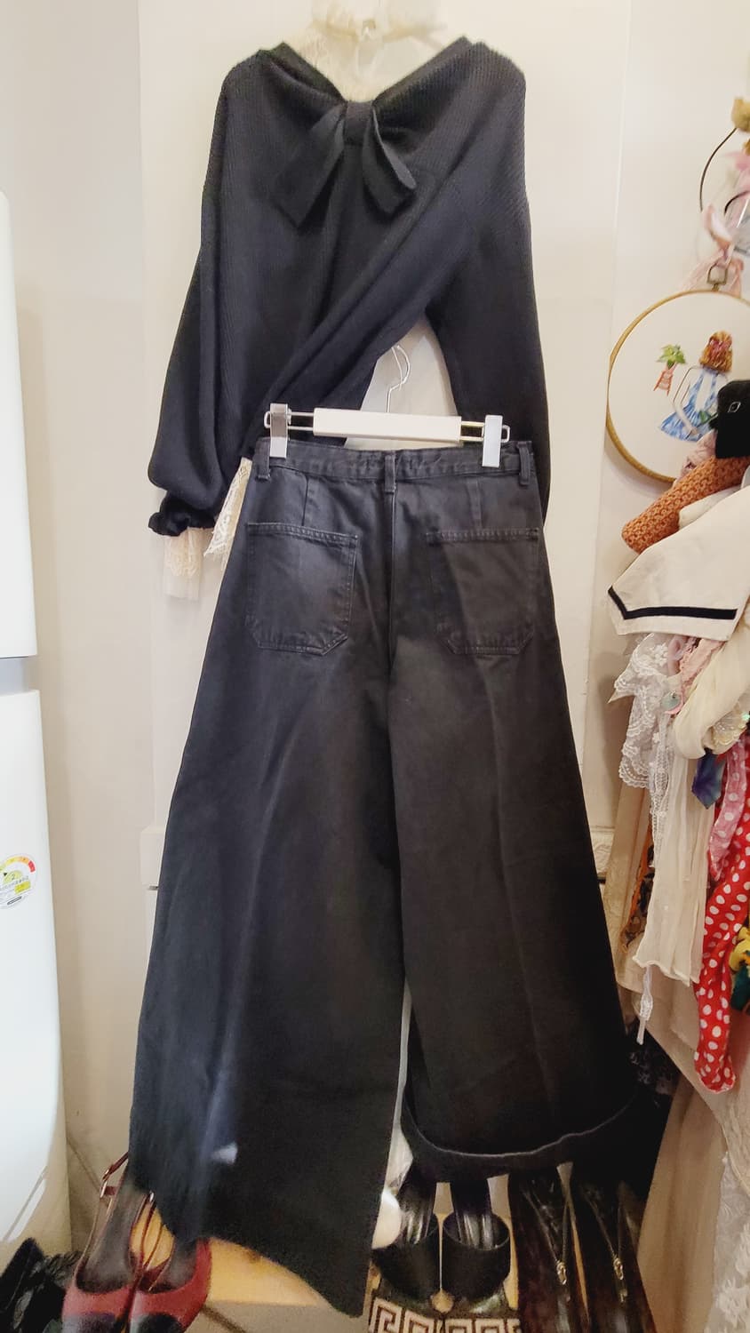 리본벌룬 가디건. 레이스 블라우스. 블랙진 와이드팬츠 상품이미지4