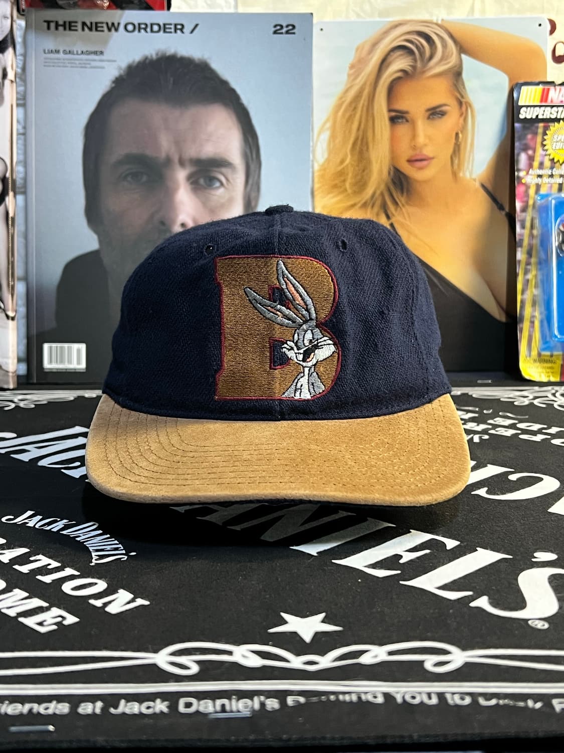 🧢 91's Bugs Bunny Suede Hat 상품이미지1