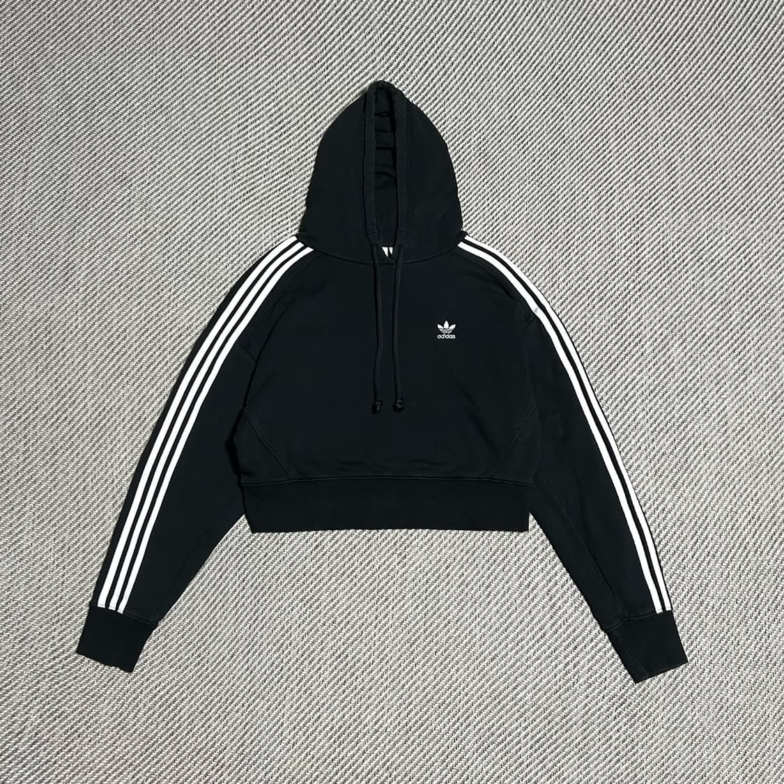 [S] adidas 아디다스 크롭 우먼즈 후드티 상품이미지1