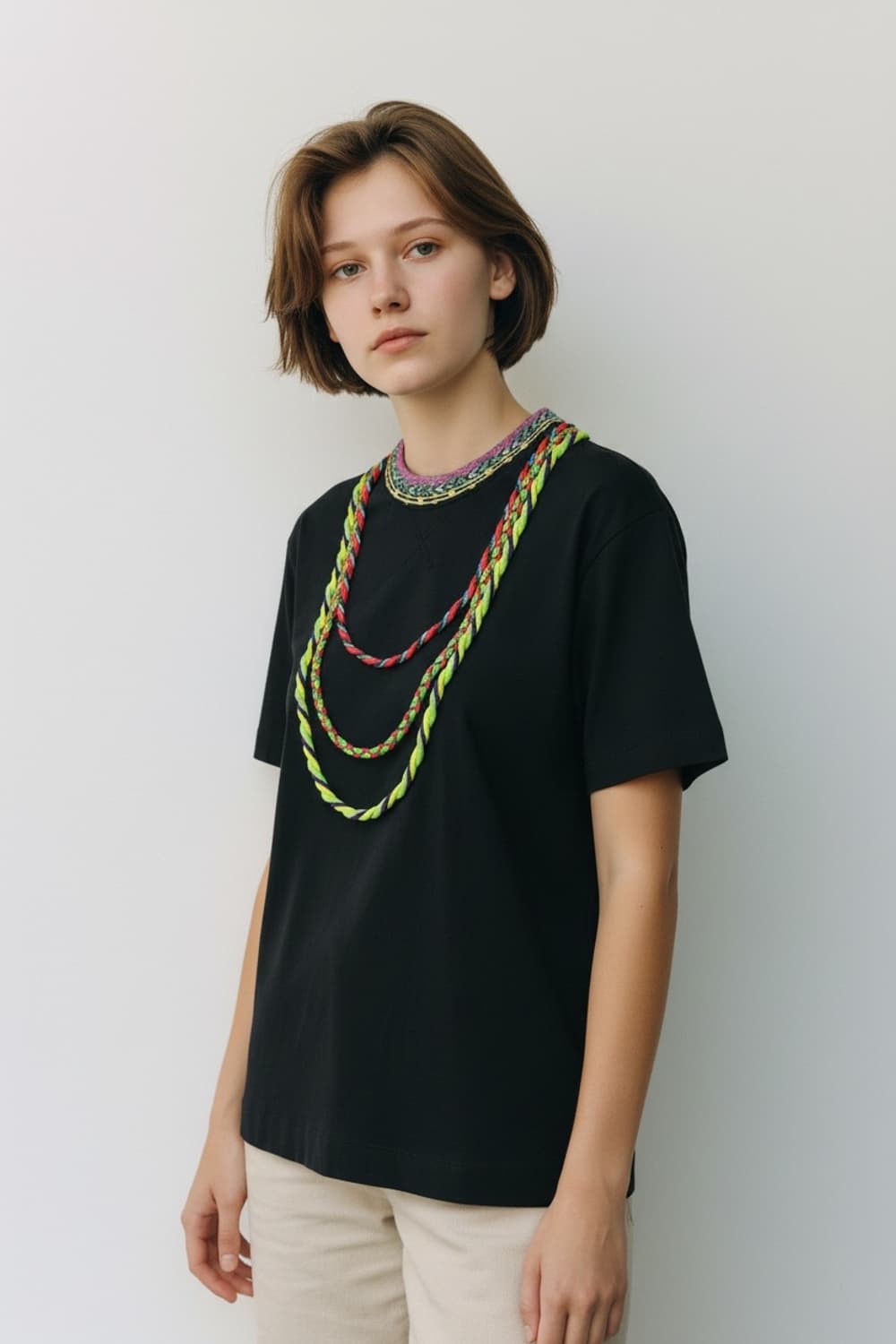 MOSCHINO 직물 넥클리스 자수 반팔티 상품이미지1