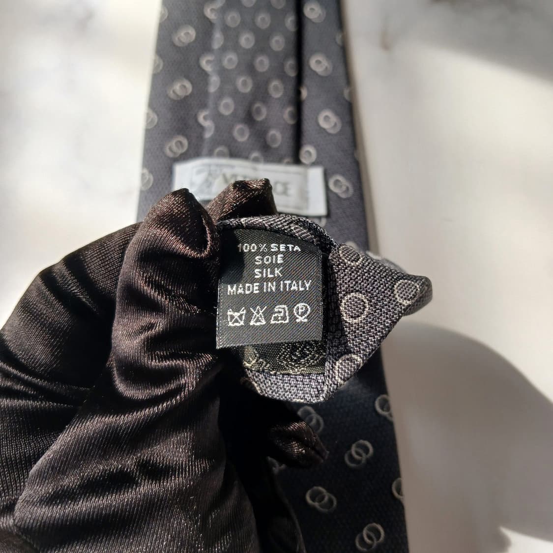 VERSACE 베르사체 실크 그레이 패턴 넥타이 9cm A등급 G8 상품이미지8