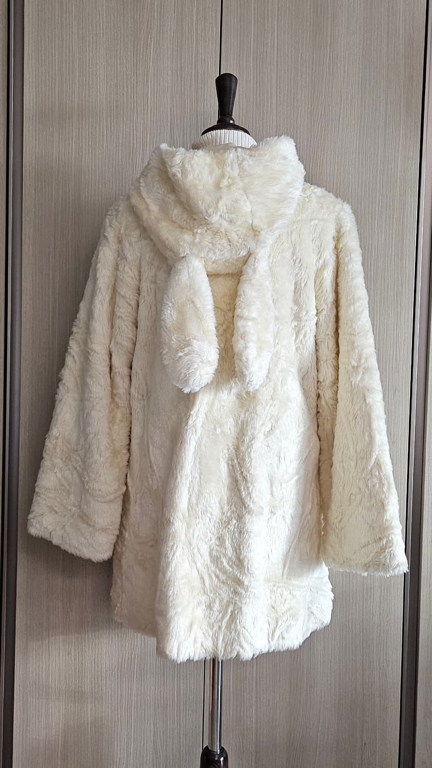 [희귀템] 판교 아브뉴프랑 정품 토끼퍼 코트｜엘로 아이보리 퍼코트 + 인 상품이미지3