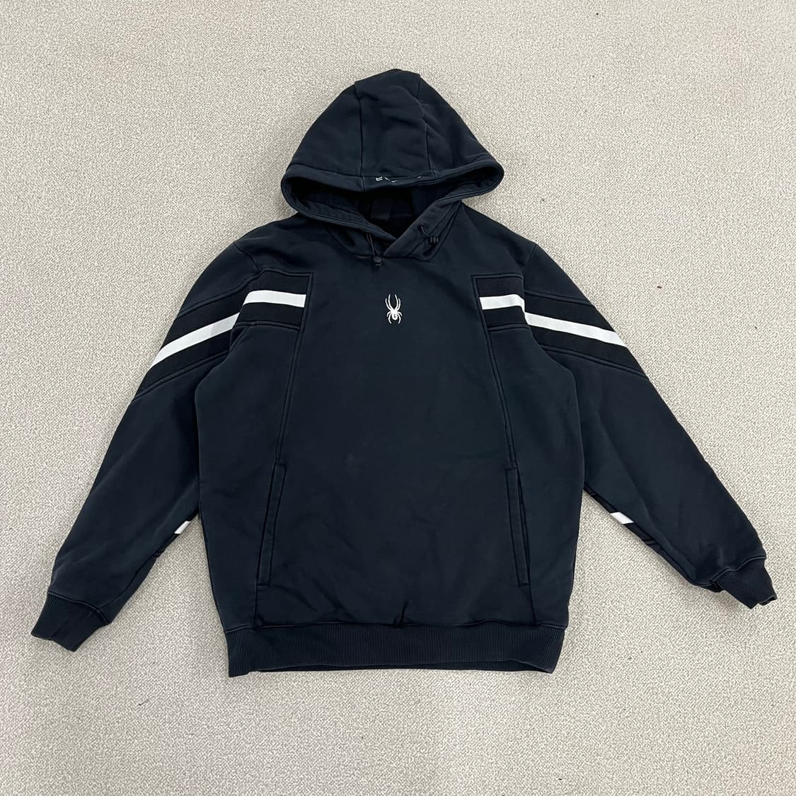 [L] 스파이더 블랙 기모 블록 긴팔 후드 티셔츠 0114M1 상품이미지1