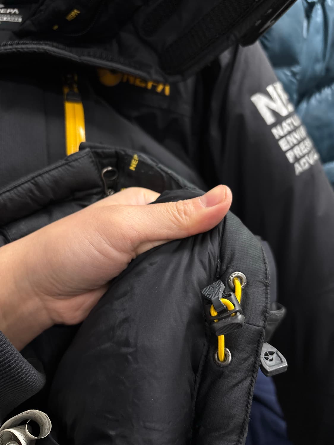 네파 그린란드 구스패딩 상품이미지7