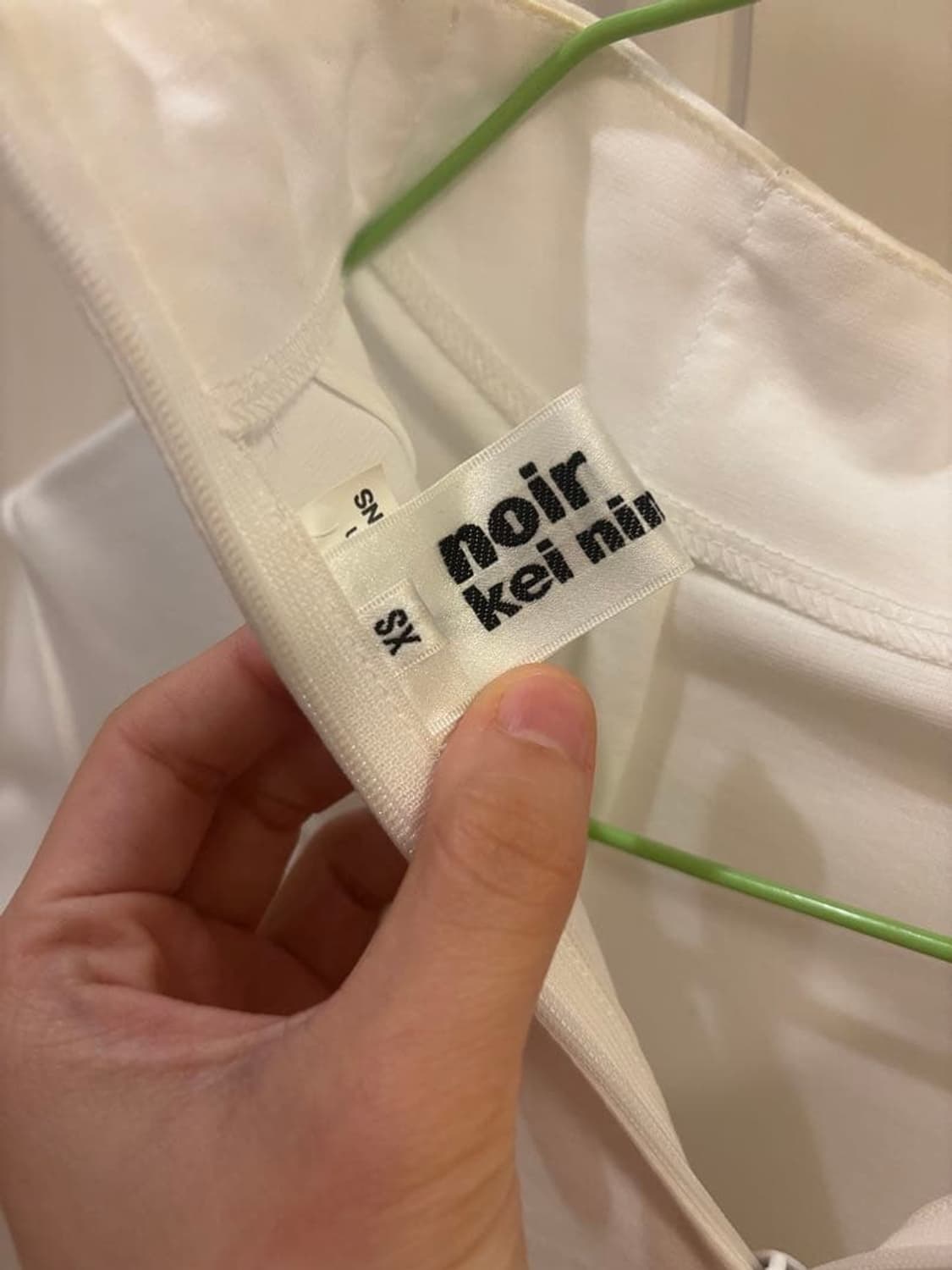 꼼데가르송 느와케이니노미야 Noir Kei Ninomiya 화이트 튤 탑 상품이미지3