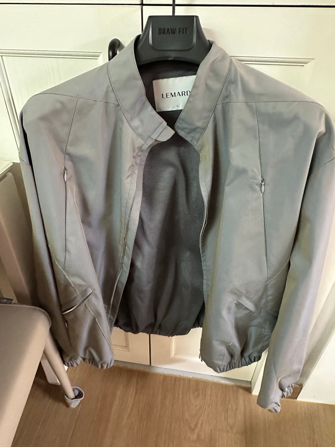 르마드 투톤 로우컷 밴딩 숏 자켓 그레이쉬 블루 2사이즈 상품이미지3