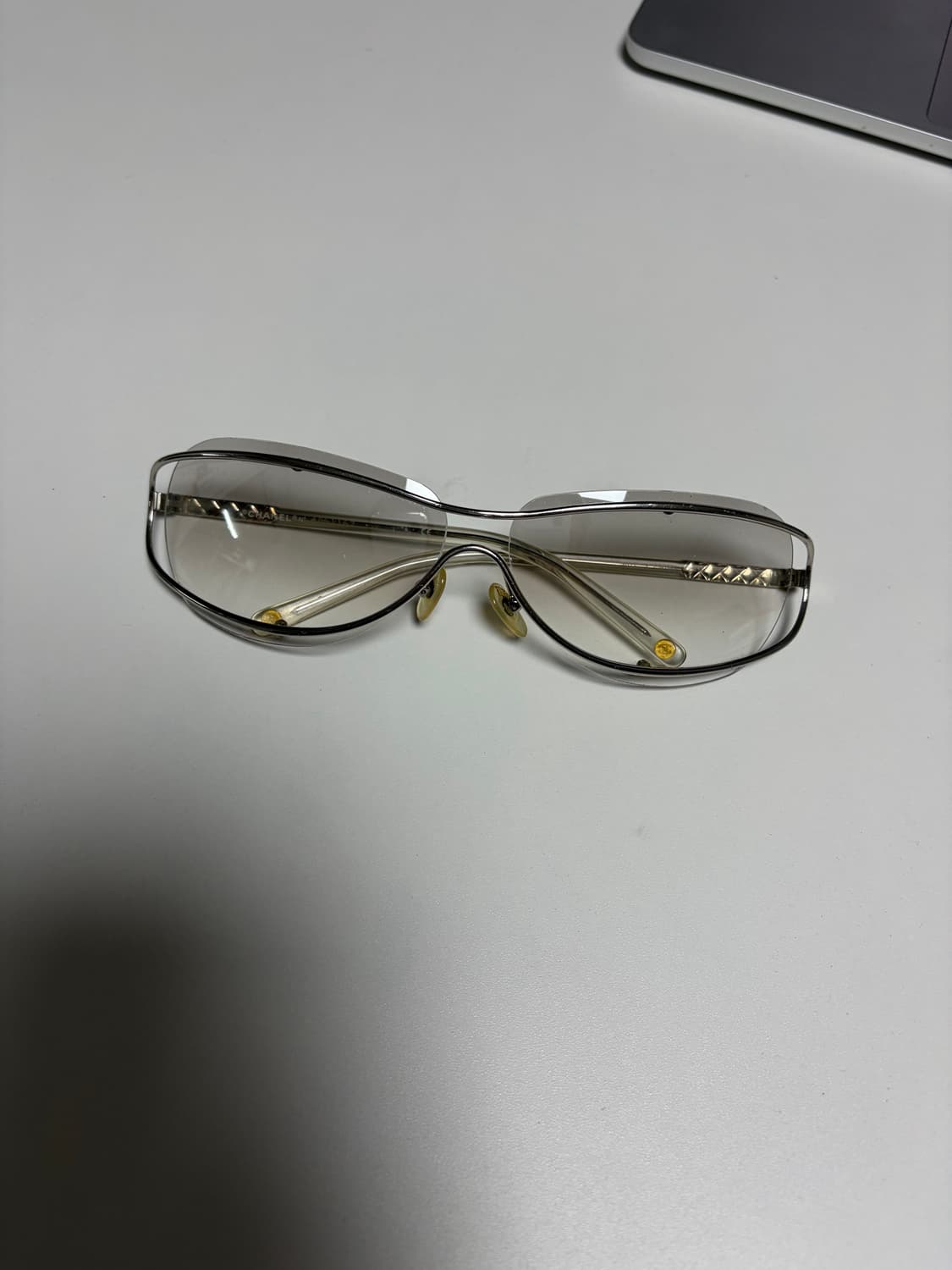 Vintage Chanel sunglasses  상품이미지1