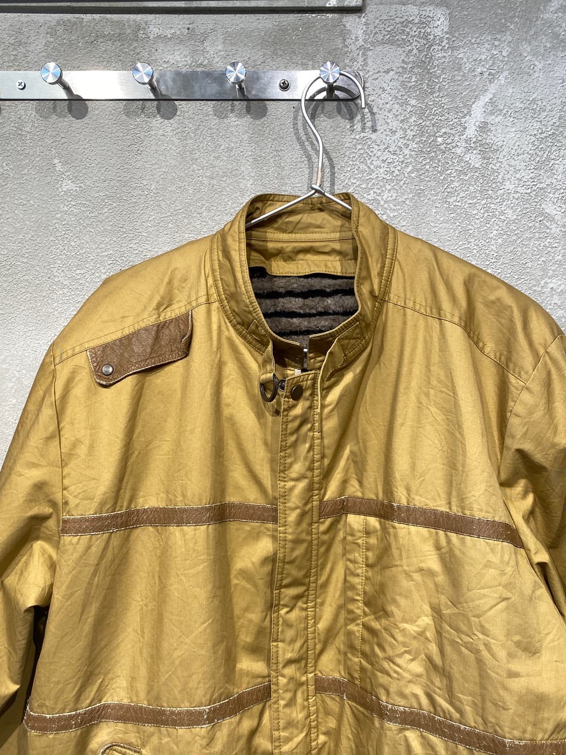 까르뱅  레더 라이닝디테일 자켓 상품이미지2