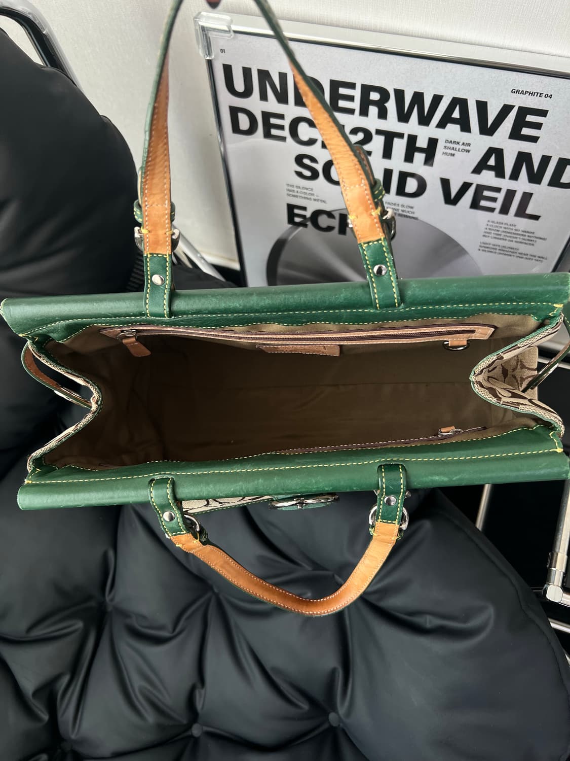 코치 소호 보클 토트백 상품이미지9