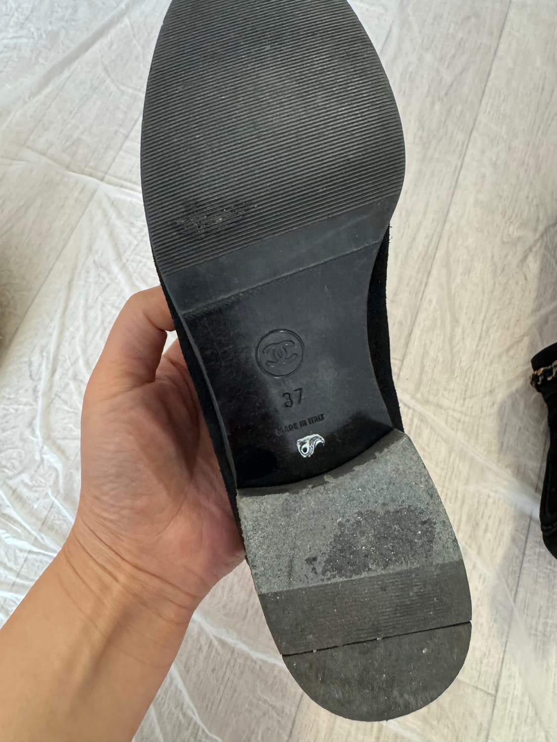 샤넬 빈티지 로퍼 스웨이드 상태좋음 밑창 덧댐 EU37 사이즈 상품이미지4